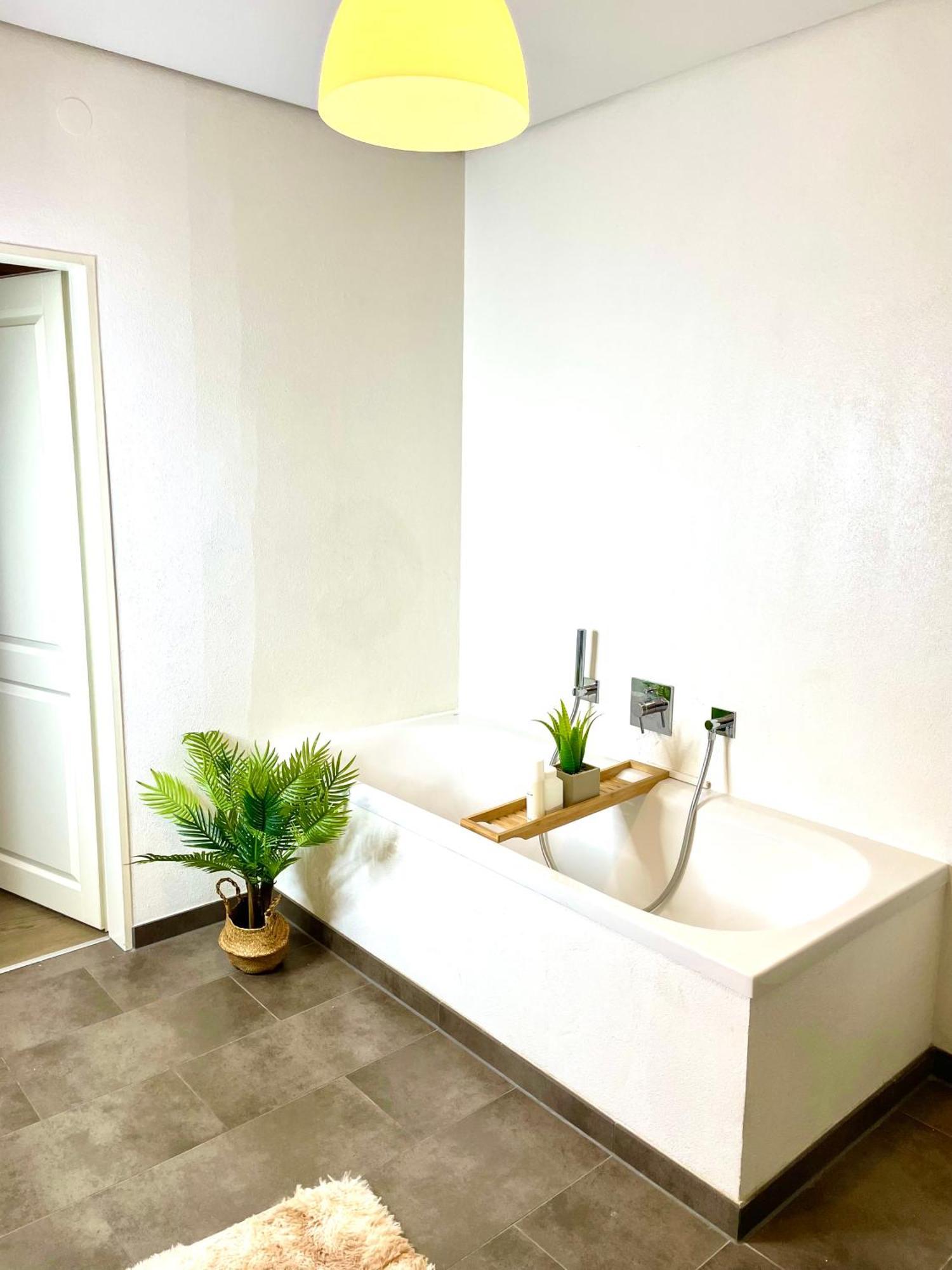 130m2 Loft - Balkon, Smart Tv, Badewanne, Kaffee * Rosenheim
